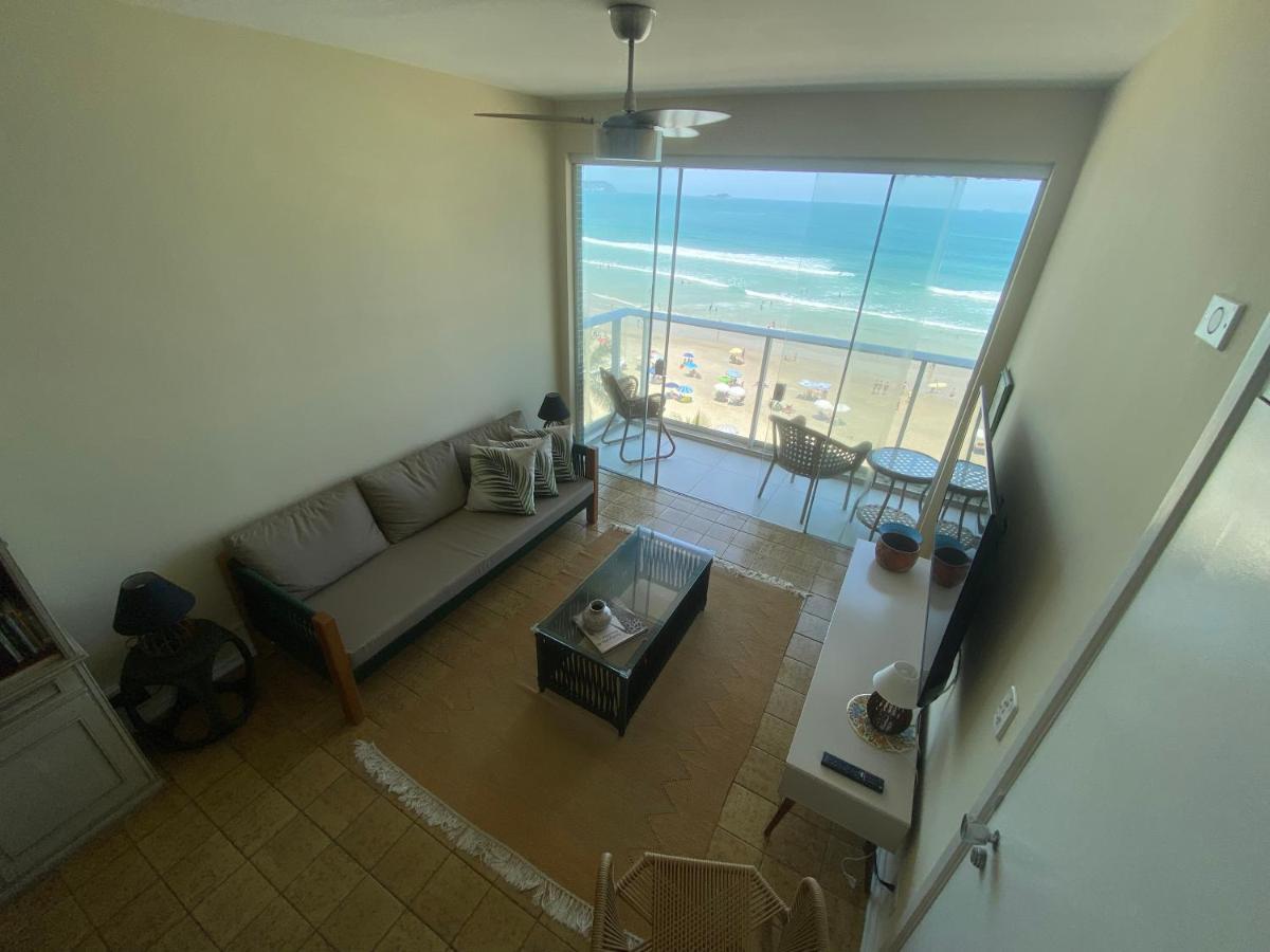 Appartamento Guaruja Pe Na Areia Esterno foto